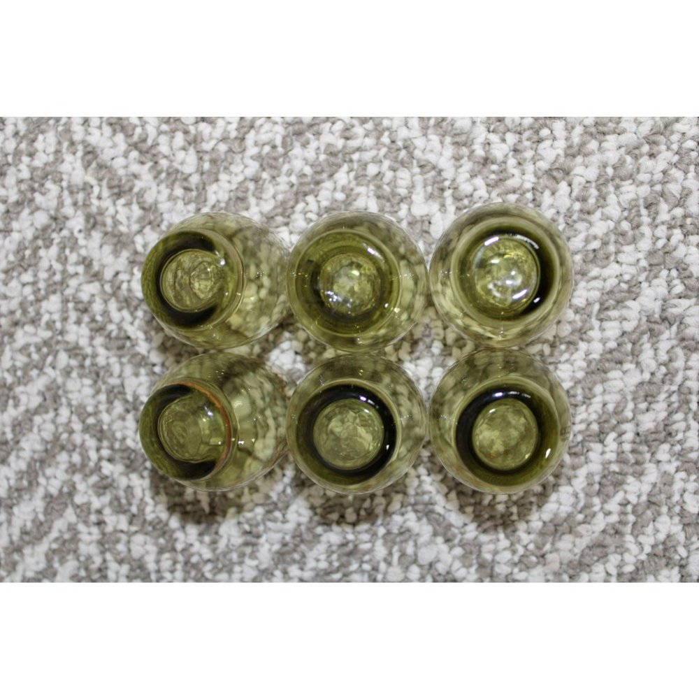 Vintage Glass Decanter Set With 5 Matching Shot Glasses - Picture 5 of 13